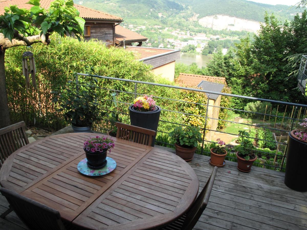Les Terrasses De Rochetaillee Bed and Breakfast Exteriör bild